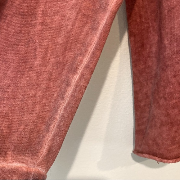 POL Distressed Boho Aztec Sweatshirt Size Medium - Picture 7 of 12